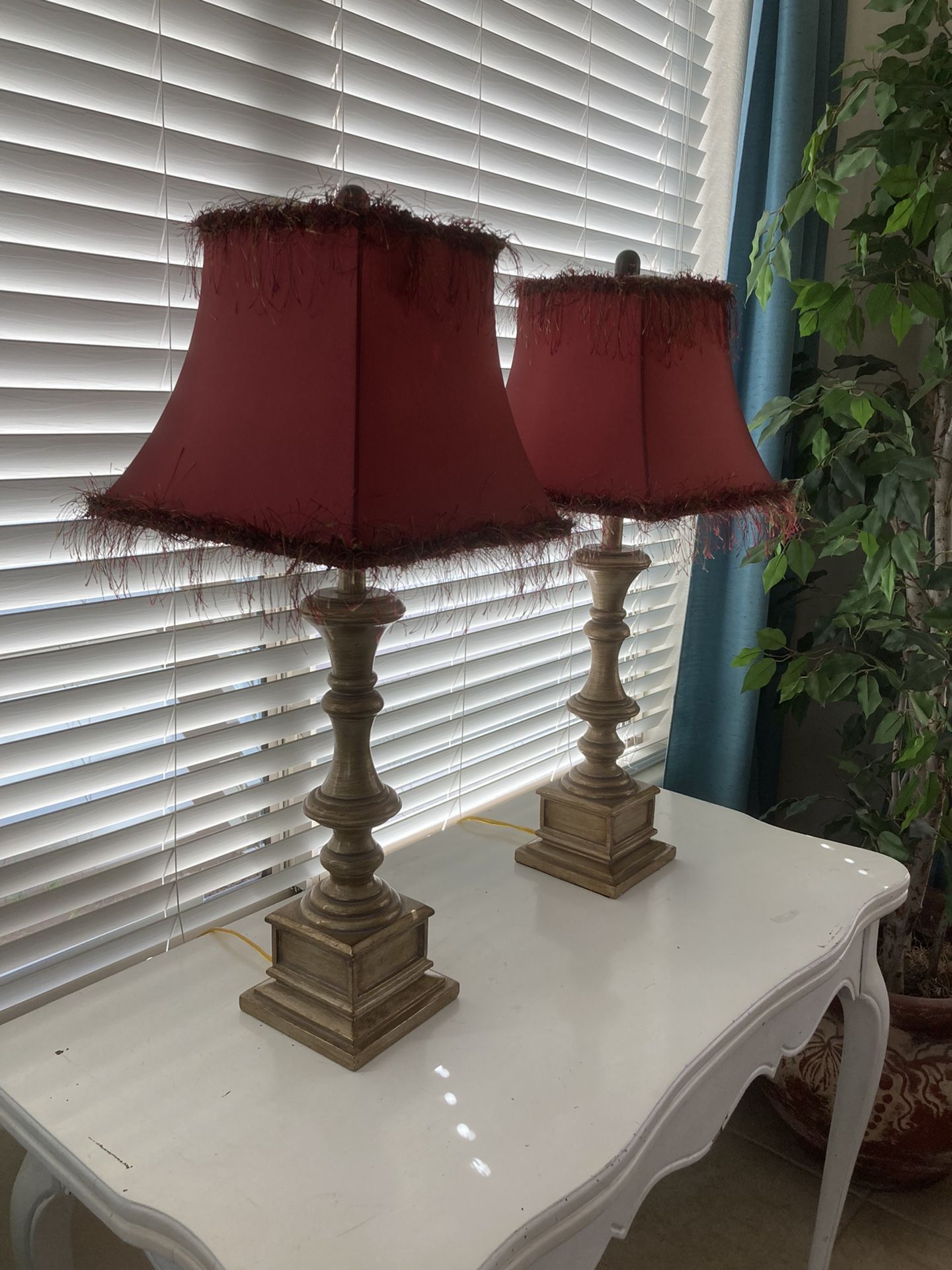 TWO LAMPS VINTAGE FRINGE FEATHERY SHADES