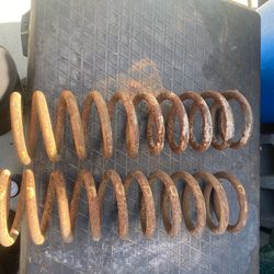 Rear leaf springs for a 1962 Chevy impala