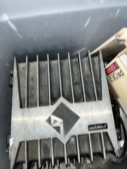 Rockford Fosgate Amp