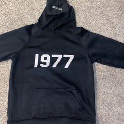  Black Essentials Hoodie Size Small