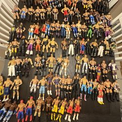 5$ wwe action figures 
