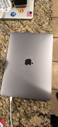 2020 Apple MacBook Pro 13” (M1, 8GB RAM) | Great Condition | Reset & Ready