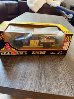 Vintage 1997 Mark Martin #60 Winn-Dixie NASCAR 1:24 Diecast – Racing Champions – Signed Box