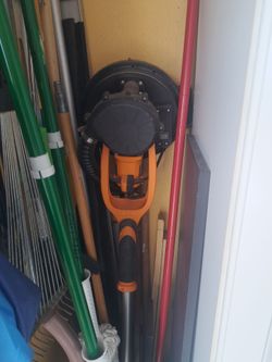 Drywall sander