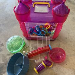 A Lot Of Adapter And Extras Tiny Tales™ Castle Connectable Hamster Home Cage