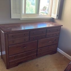 7 Drawer Dresser
