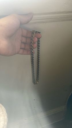 Gold 31” Cuban