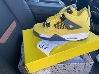 Jordan 4’s