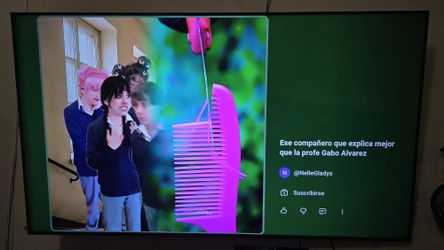 65” Samsung Smart TV 4K UHD – Excellent Condition