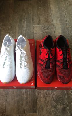 2 Nike Flyknit Trainer