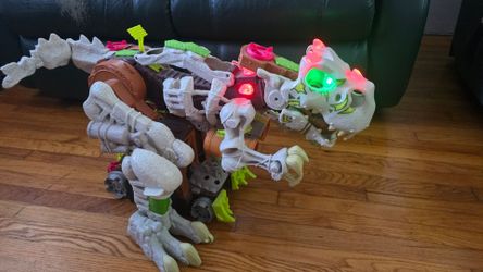 Imaginext Skeletal Dinosaur
