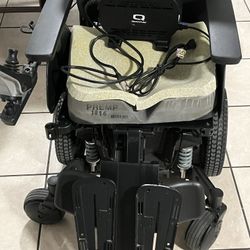 Quantum J4E ⚡️ Wheelchair $250 Firm Cash Only Works Great, Puo On 59th Ave In Camelback 