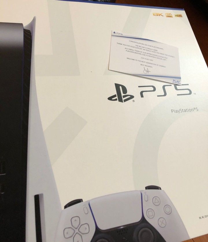 PS5 CONSOLE FOR SALE $800