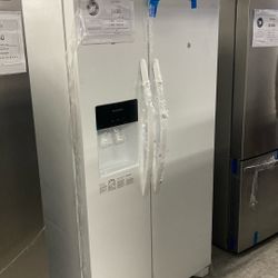Side By Side Refrigerator $800