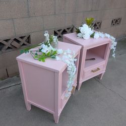 Lovely Vintage Nightstands 
