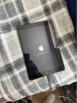 iPad 7th gen iPad cellular /wifi T-Mobile originally
