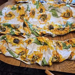 Table & 2 Bench Covers