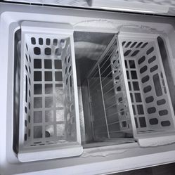 Magic Chef 5 Cubic Freezer 