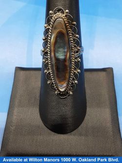 Women's Ring - Silver 4.6 grams Size 5