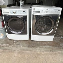 Set Of Washer And Electric Dryer Kenmore Everything Working Perfect Condition...