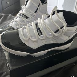 Jordan Concord 11 white/black