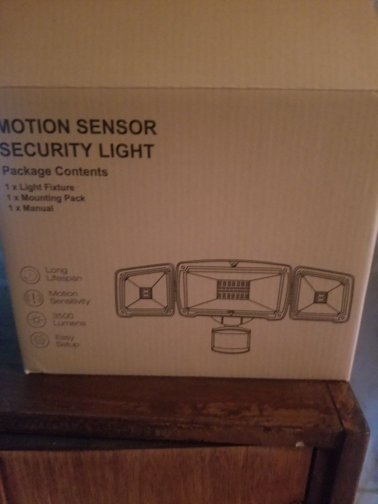 Motion sensor flood Light