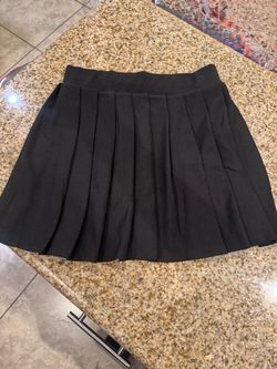 Black Pleated Mini Skirt Medium