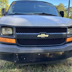 2006 Chevrolet Express Cargo Van