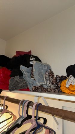 Bundle women’s clothes