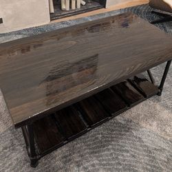 Reclaimed Wood Coffee Table With Custom Acrylic Coat