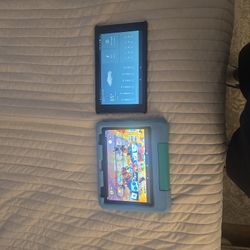 2 Perfectly working amazon tablets