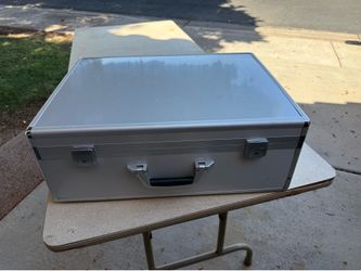 Aluminum  Storage Case / Suitcase