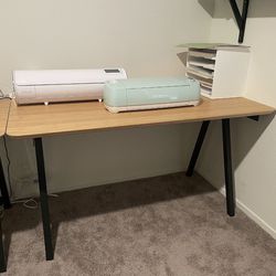 Wood Desk With Steel Legs 