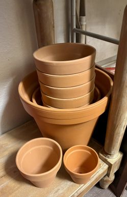 Different Size Planting Pots