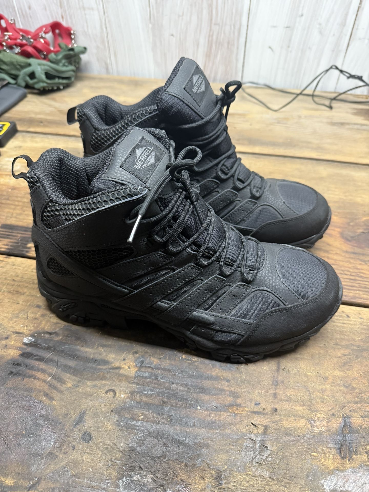 Merrell Men Tactical Boots Size 9.5 New
