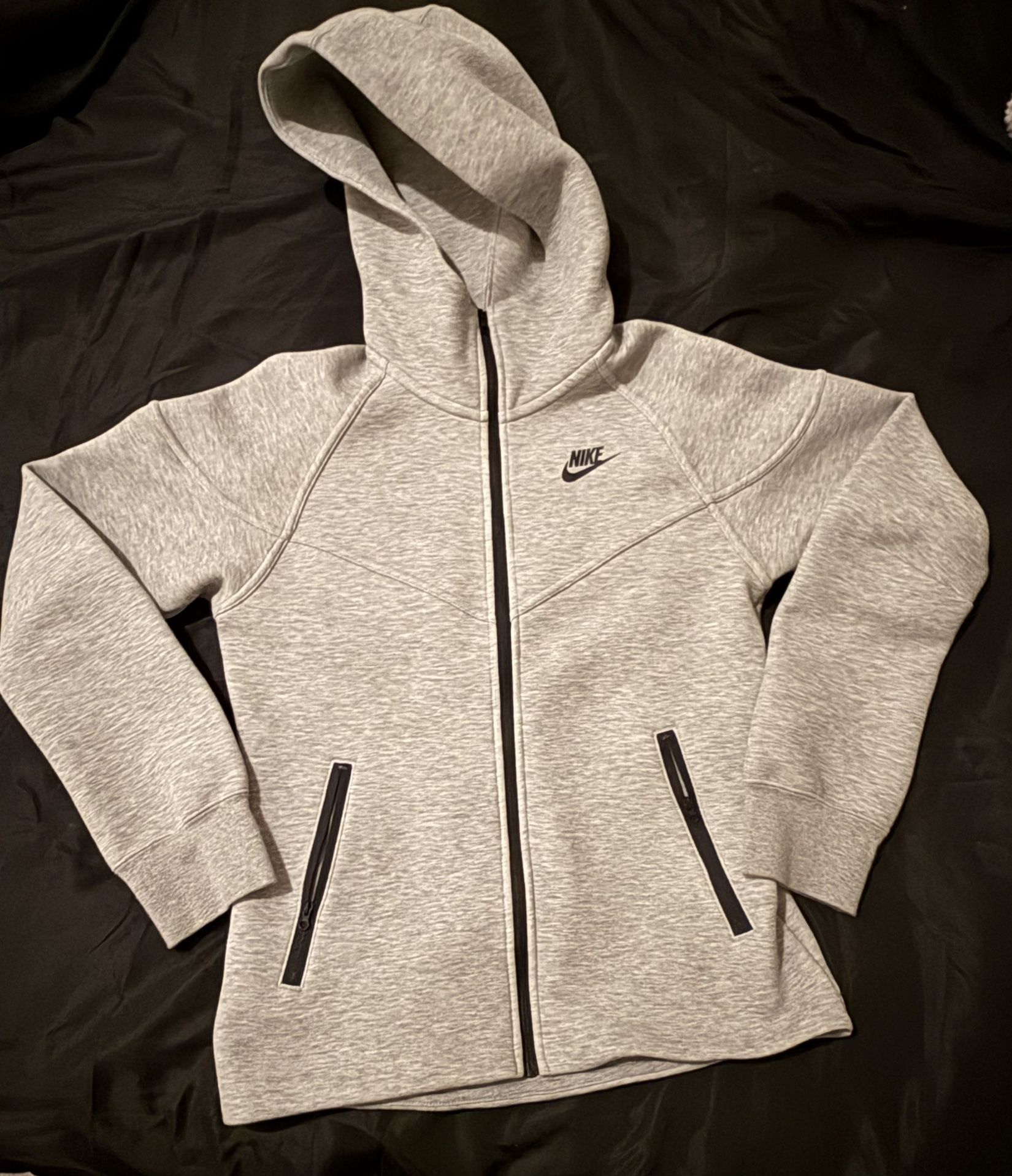 Nike Sportswear Tech Jacket XS