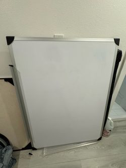 🧼 Brand New Magnetic Whiteboard – 35” x 24” – Dry Erase Board 🏠💼