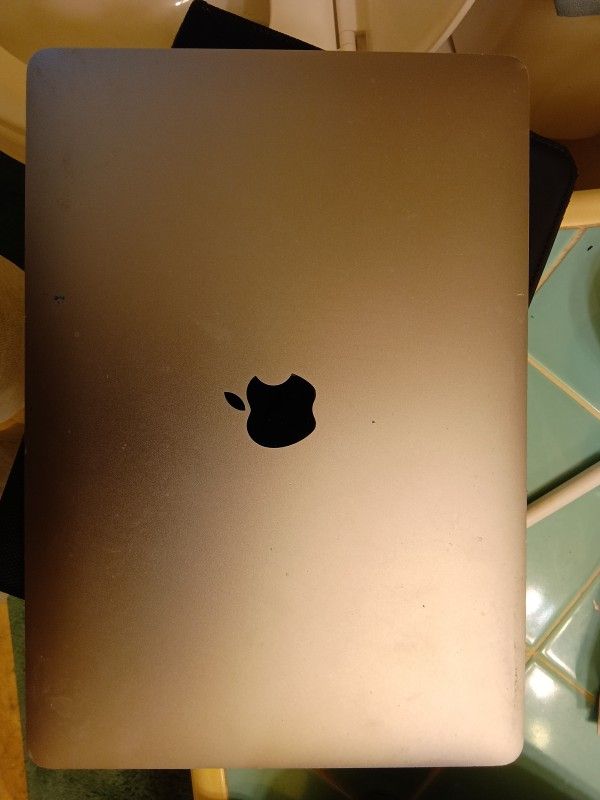 Mac Book Pro 2016