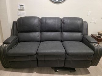Electric Couches. Barely used. Works 100% fine