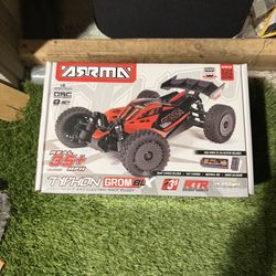 Arrma Typhon Grom 