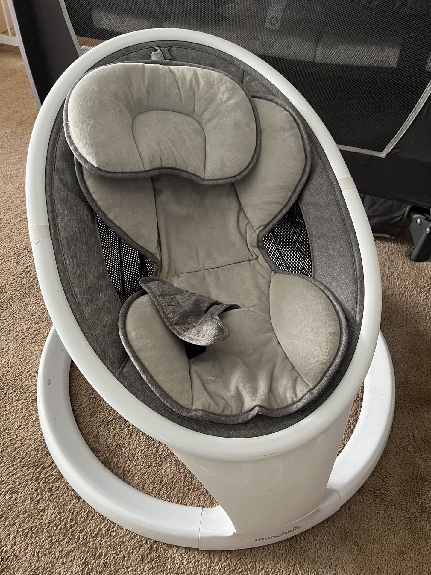Munchkin Swing