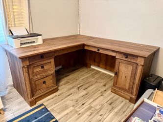 L Shaped Desk / Office Desk