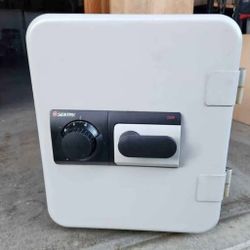 Sentry Fire Safe