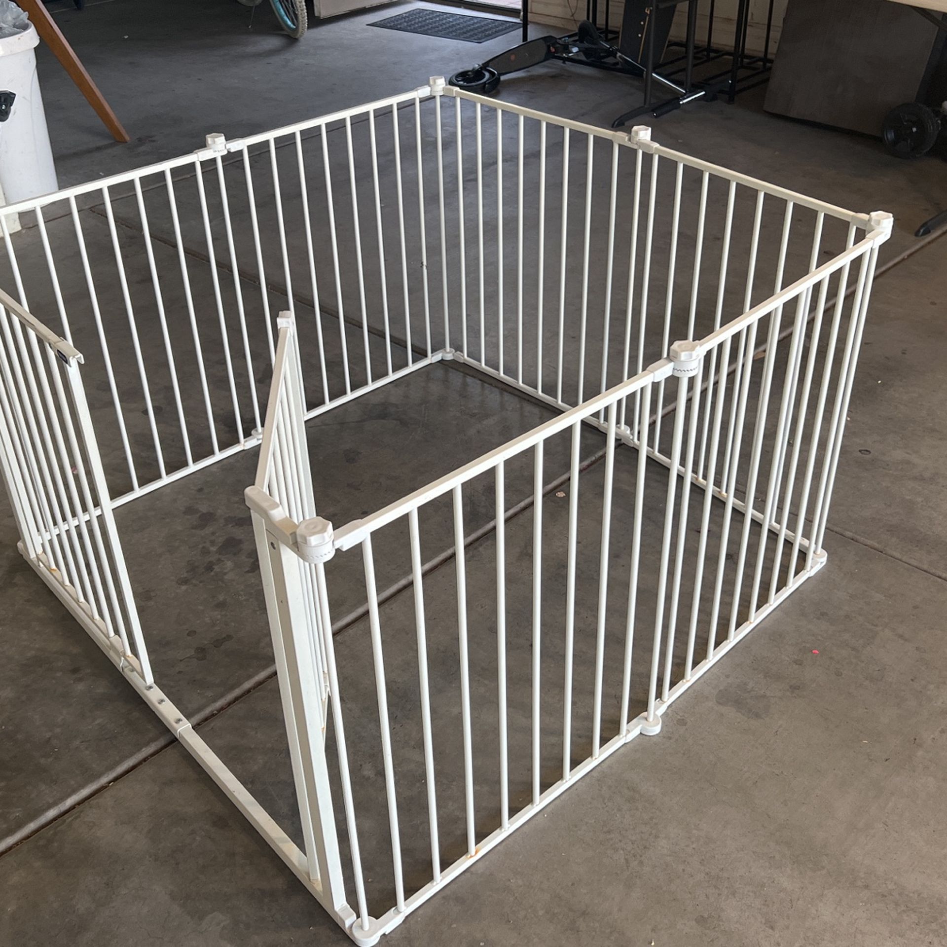 Dog Pen 4x4