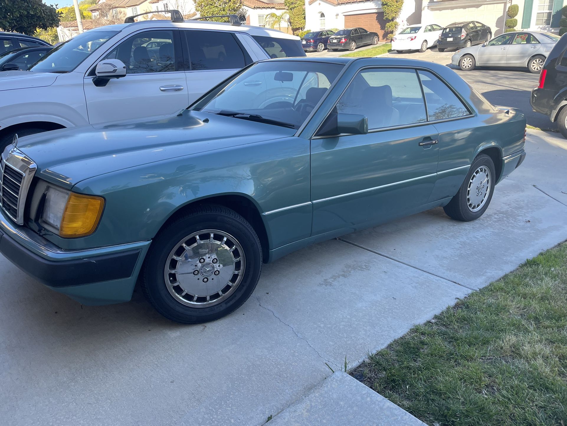 1991 Mercedes-Benz 300ce