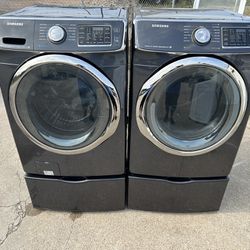 Samsung FrontLoad Washer And Gas Dryer With Pedestals