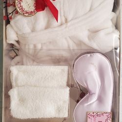 Nicole Miller Relaxing Lounge Set Bath Rob Salt Bubble Socks Eye Mask Perfect Gift For Holidays Christmas New Year Birth Day