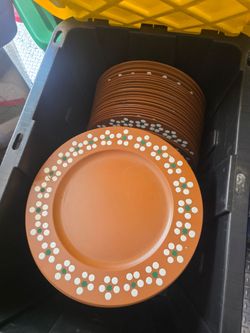 Cielito Lindo charger plates