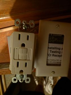 Legrand radiat GFCI duplex