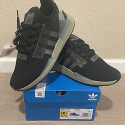 Adidas NMD R1 V2 Shoes Black Men’s Size 10.5